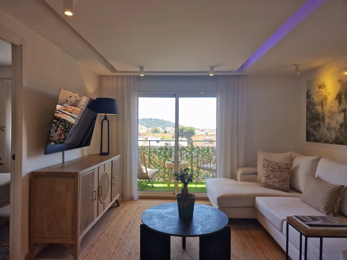 b18f6aef-74f4-464b-9001-4382fa78f4f3