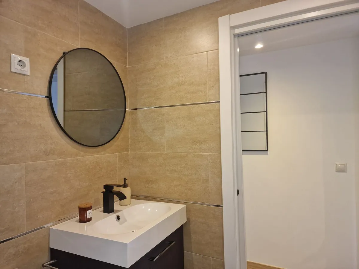 c5471446-2dfd-4dd0-b2f7-590eae4ac035