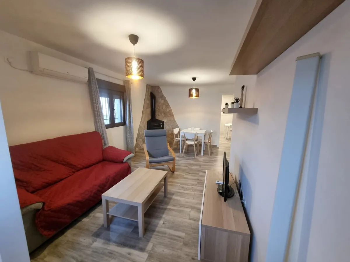 c7c0876a-fe08-4e08-8e57-d2c094e8ff88