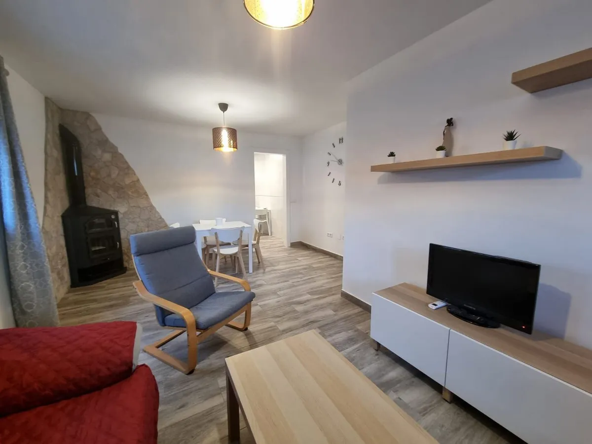 cae55f73-569a-492f-8fae-a22d14bf495c