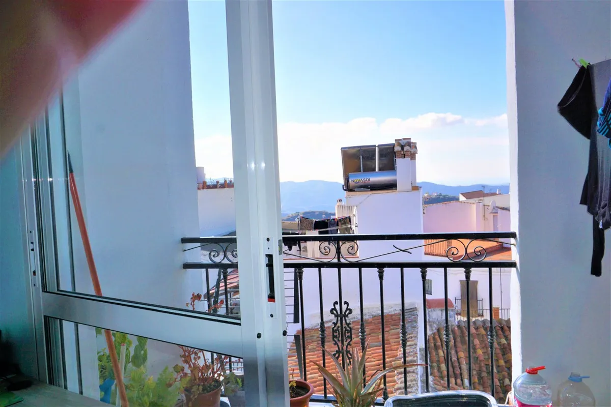 00921a4a-c989-4cd9-b276-e83c3c233aa9