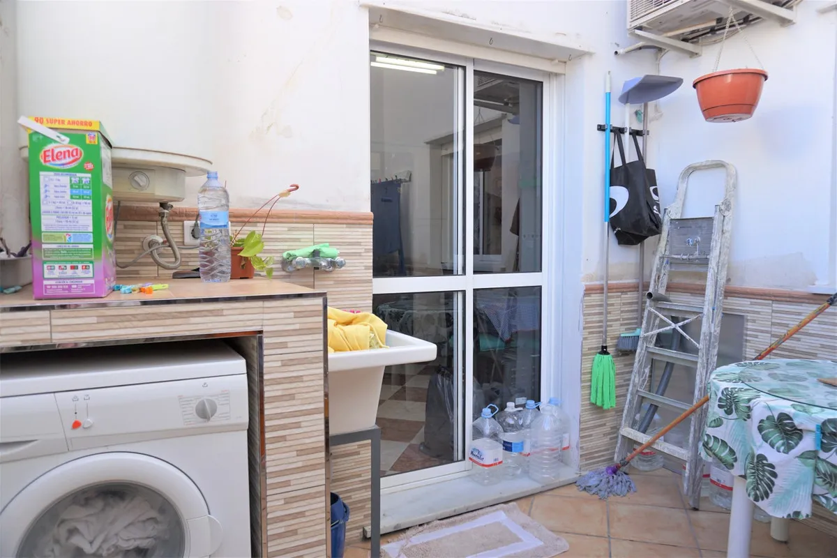 09079103-5d3e-4893-b05b-663c11b7115c