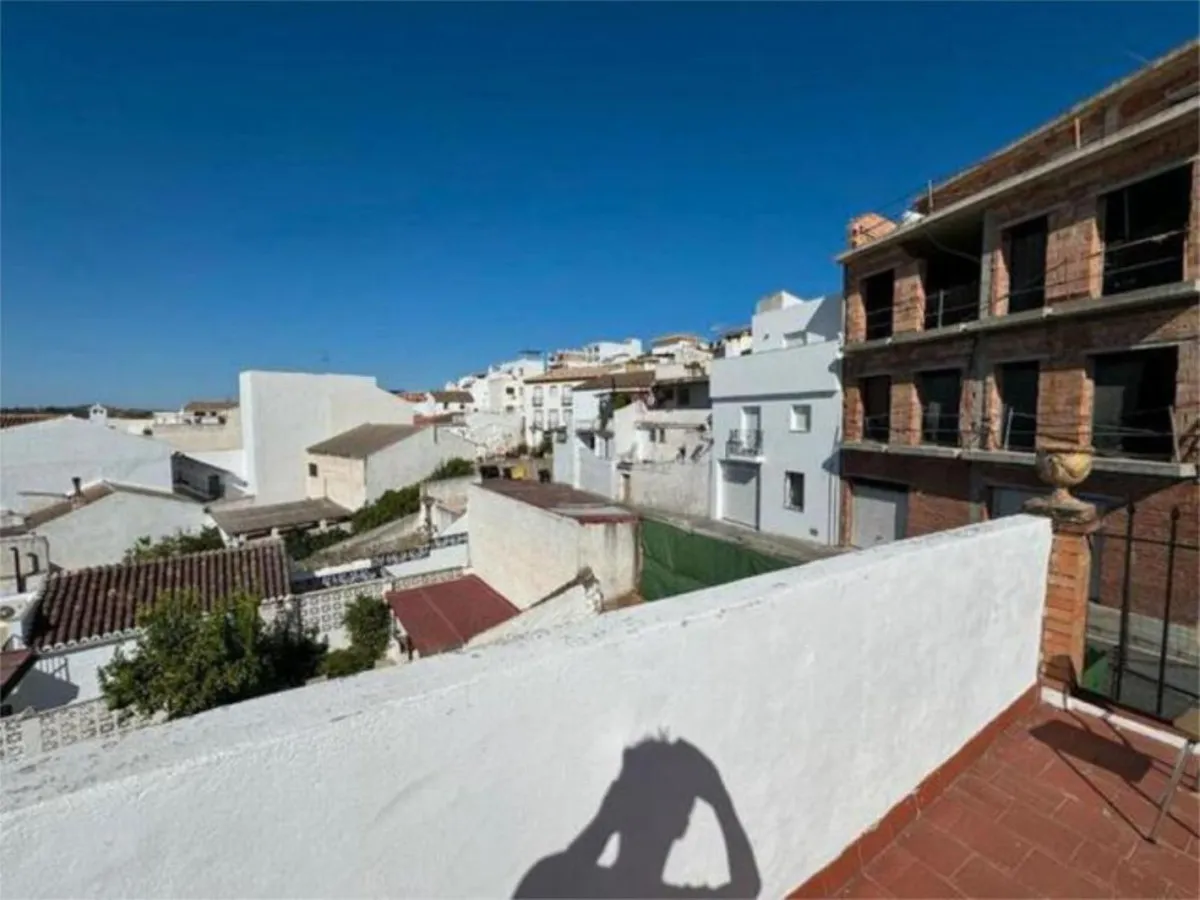 0a581d28-d5a6-4491-a937-e0a70be7aafd