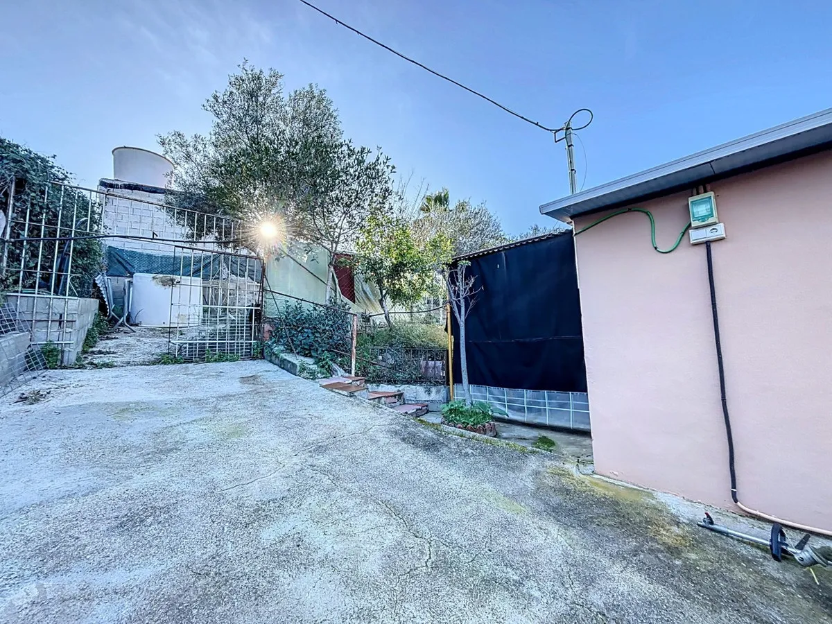 8e752543-eace-4816-8a81-9b2174577364