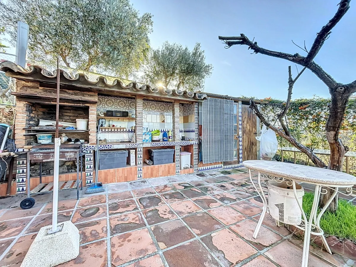 b4a4f27d-9fa1-461a-838c-24e53d613c9e