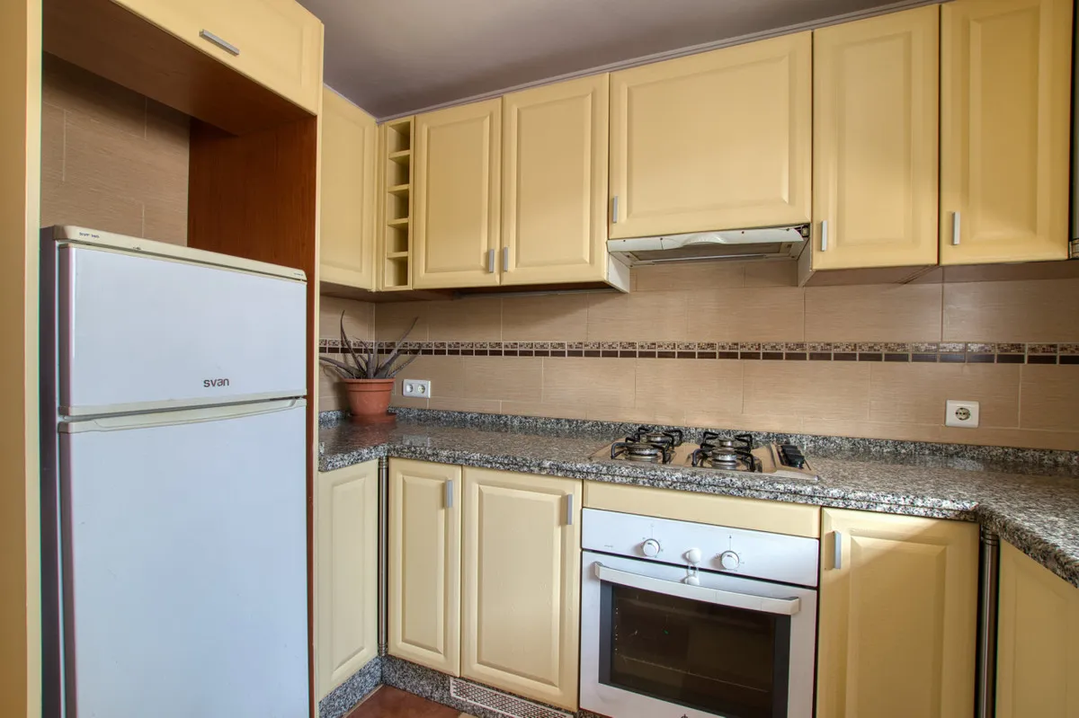 ab3189e0-e267-4c4e-b2e5-c84ef3eb3cc3