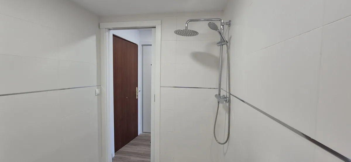 073907dc-f4aa-4bcf-831f-c8e3fae6e9ad