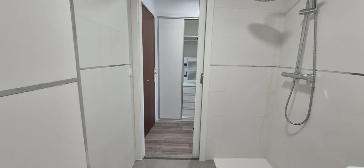 7ec682f9-7550-4023-9360-0c45b9c510e6