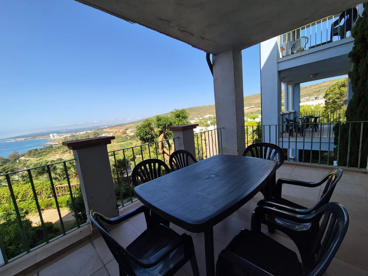 2d20c43b-25c7-415c-b77d-108520942e3d