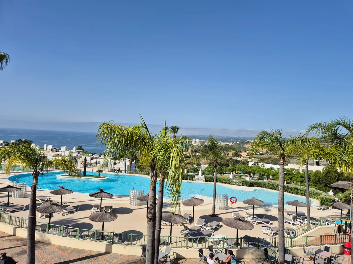 355e2548-0ee8-482d-9f63-669e64dd58a9