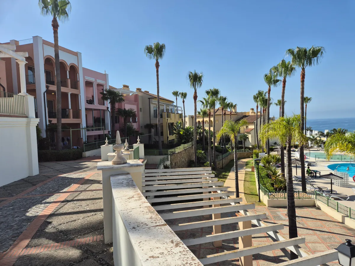 3a862631-3dfc-4fb1-bdb7-01af26c30fe0