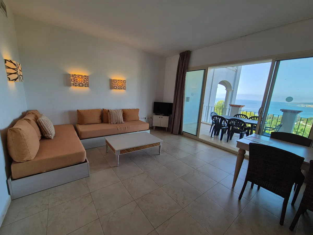 c1d43a3b-f0c7-48e2-8f01-ccf26f10ec58