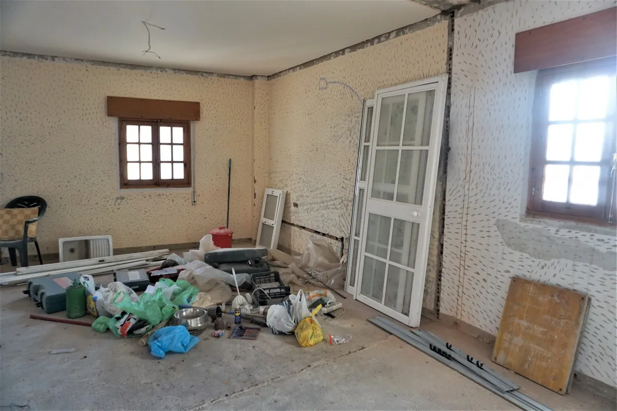 6579c350-607a-4208-873d-b8de6b7b5596