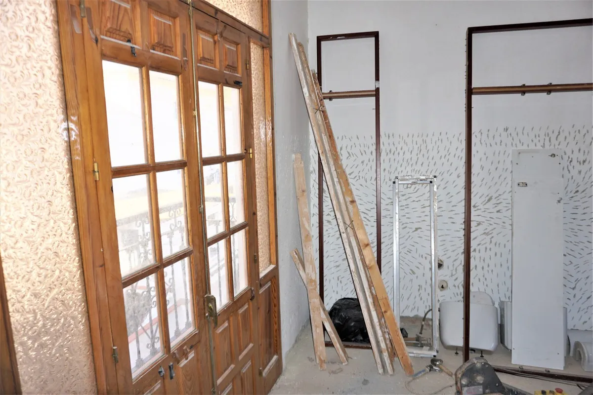 eb9afa0b-061c-45b1-91e4-fc37c96d1e04