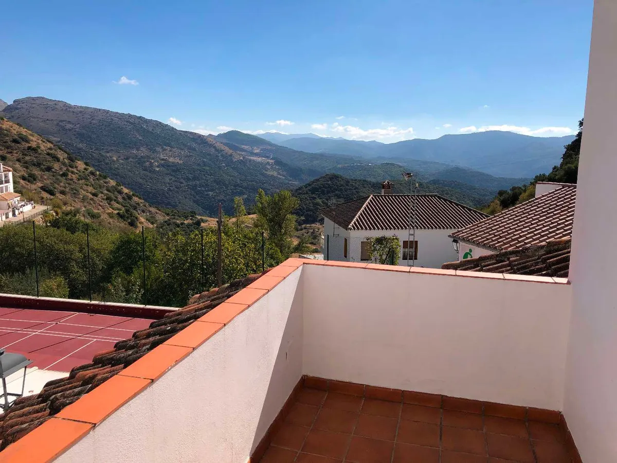 15a35414-9ff5-495a-8df5-ae89bd8197cb