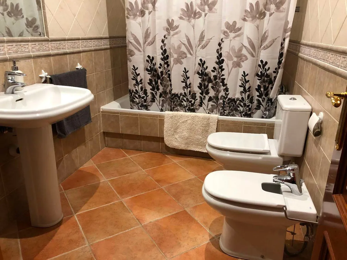 38b8d8b0-4331-439f-9634-ae0bf676ca94