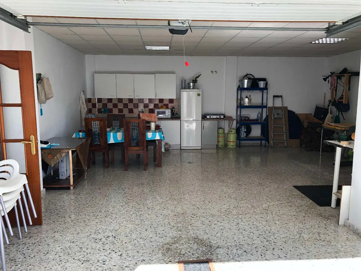 b3628528-d604-476e-97ac-474af7483949