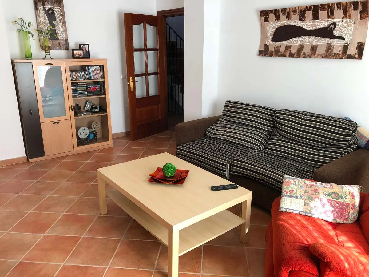 e16694c7-4a2e-46ed-a6b5-51e2cccfb1df