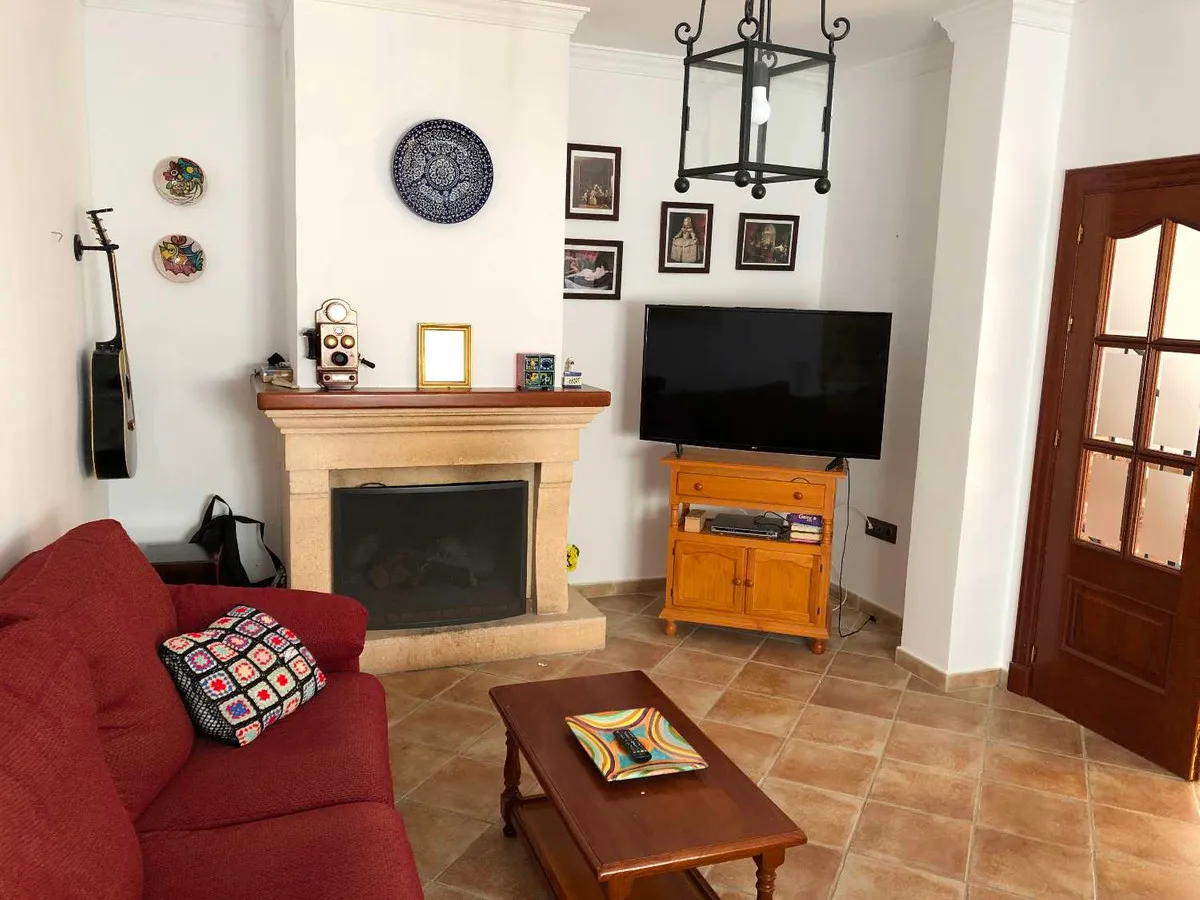 ea1ca955-c639-4558-bd70-57530583fc68