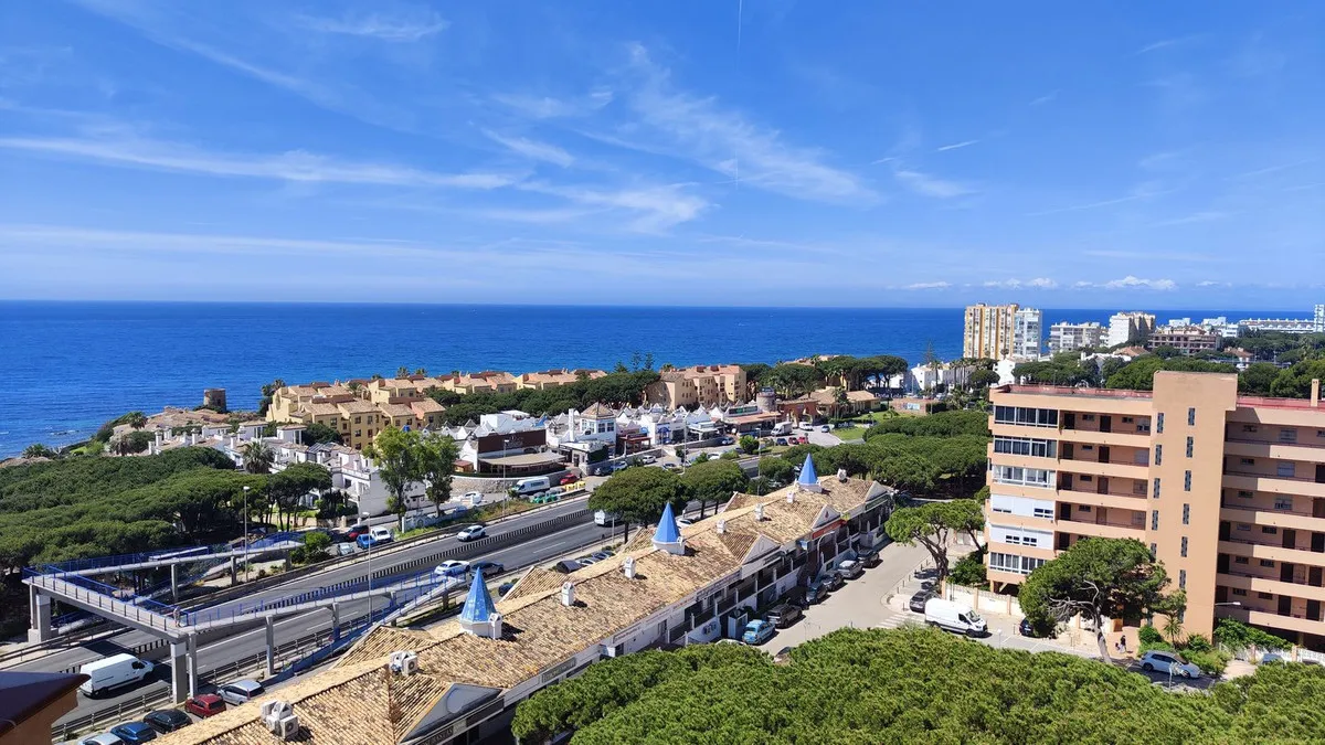 163af1c3-1033-4972-9b81-5e95c37c0ecd