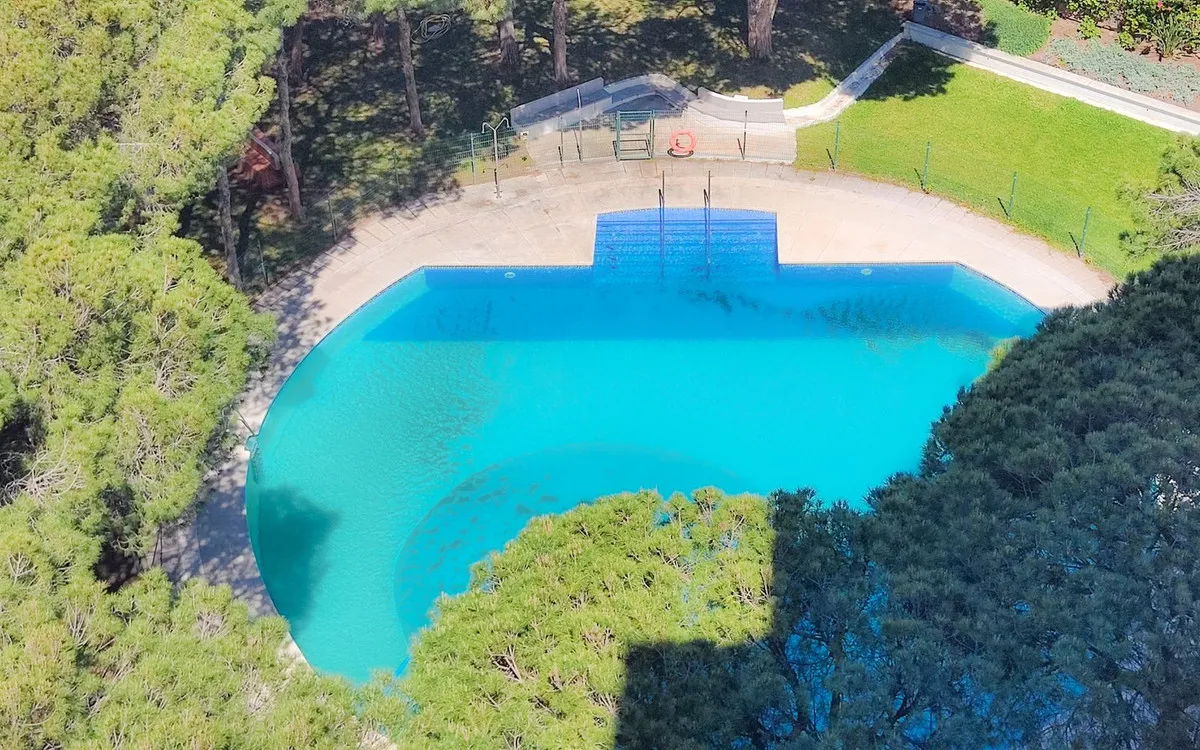 c0865472-cd37-4fa7-b7a2-c9bc7bc2d028