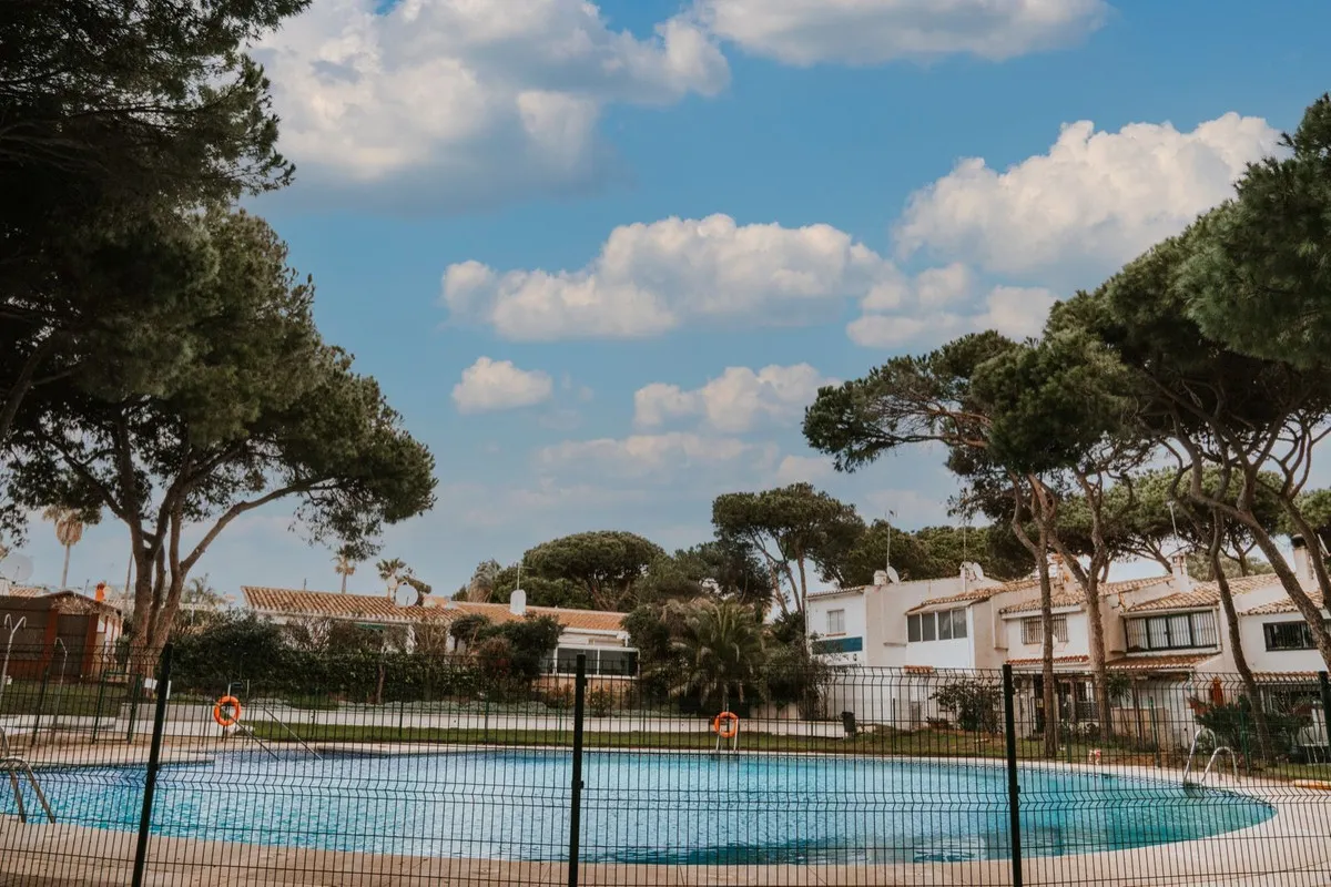 dc9dc9ff-36fc-4a29-a018-c6cd896baaf0