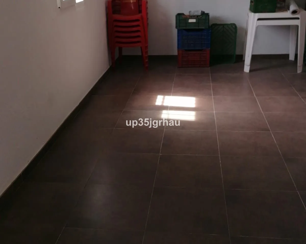 c11db4e3-c37f-42e9-b41f-845e314ecf35