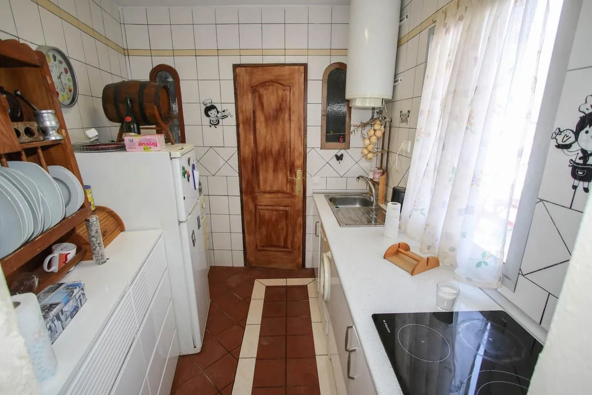 d8a902ff-83ac-4503-8518-50d1471cff03