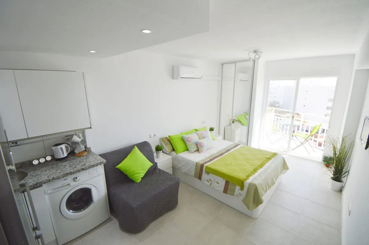 f27e4b04-36b0-4570-9dc5-0934584fa107