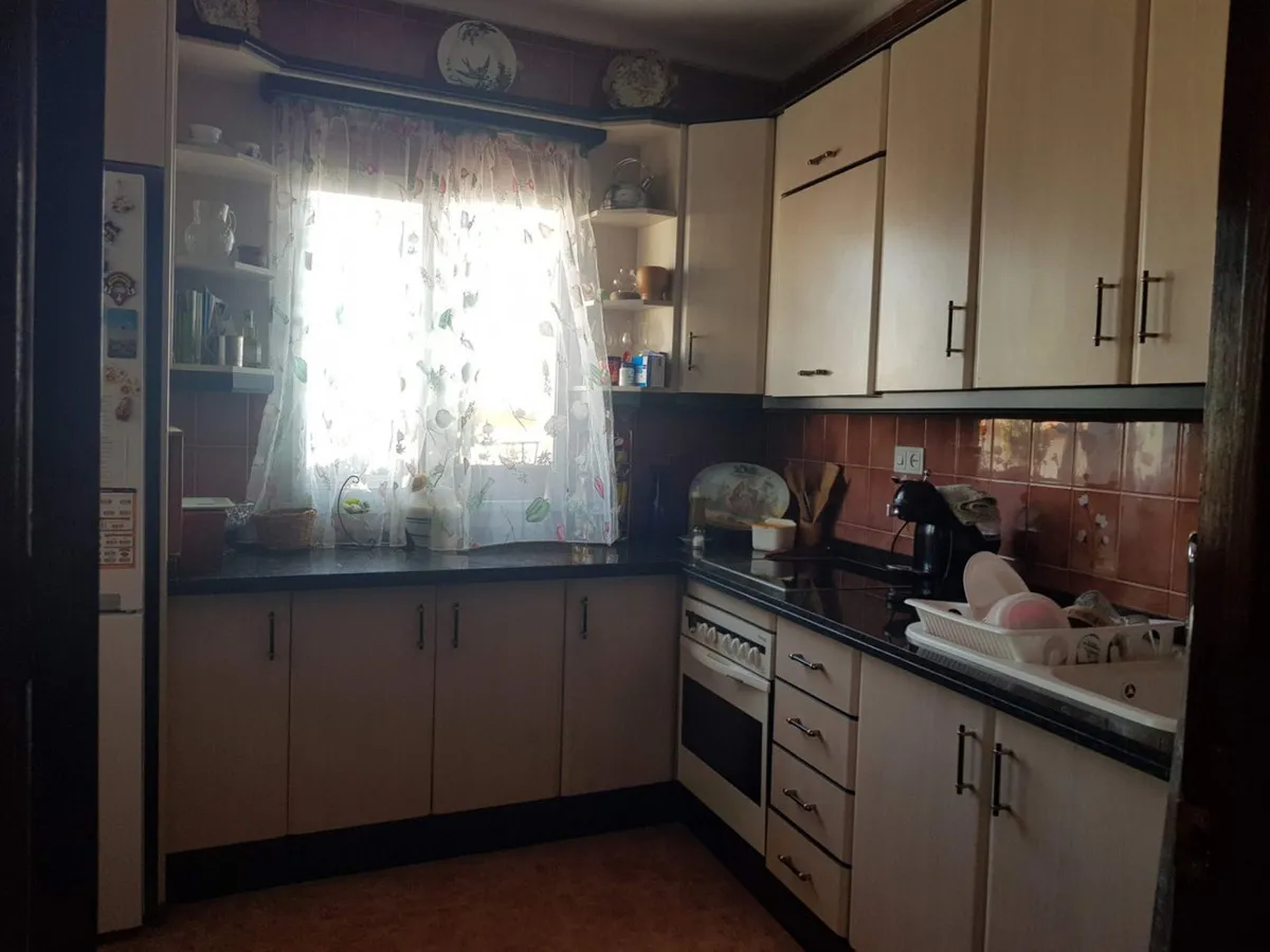 0a0c7523-c35c-44a6-bbe7-226469de67fb