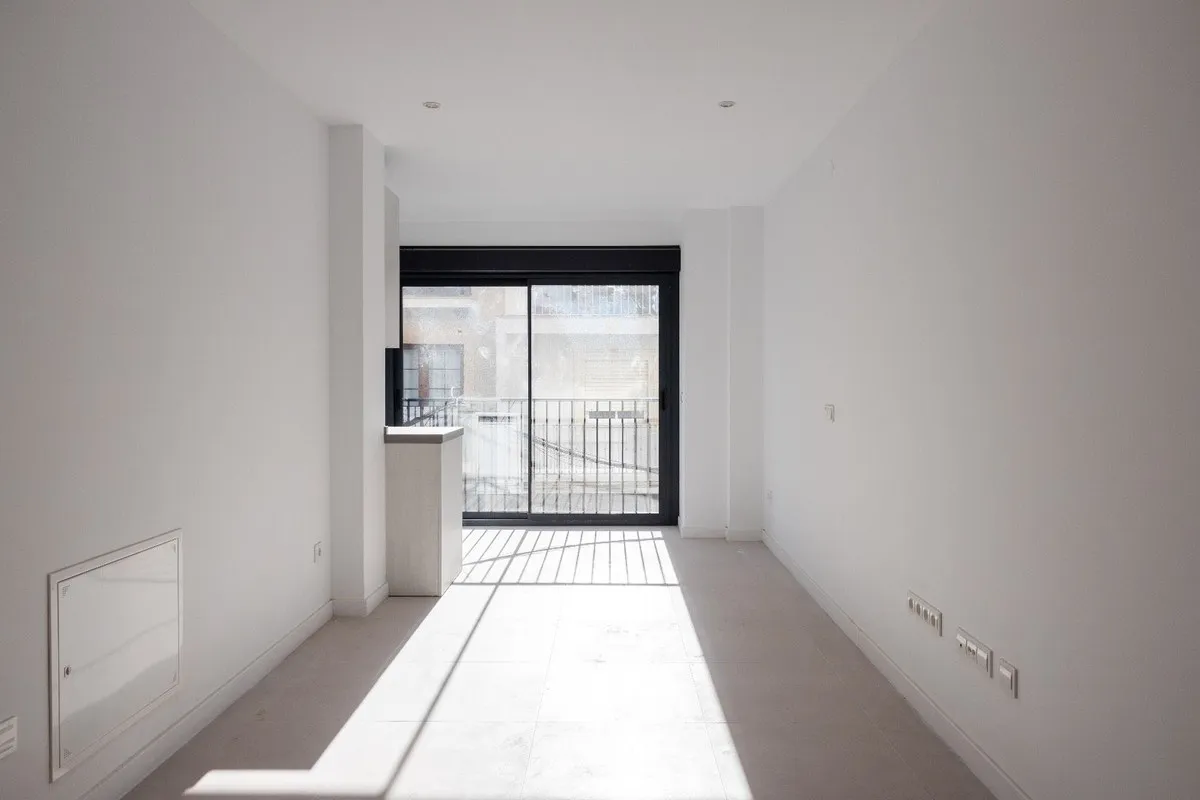 b0a6b8e7-00fa-4068-822f-f22381a6b2c3