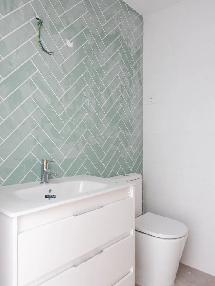 b2780f29-34a9-4ff4-bddb-0aa233fa4299