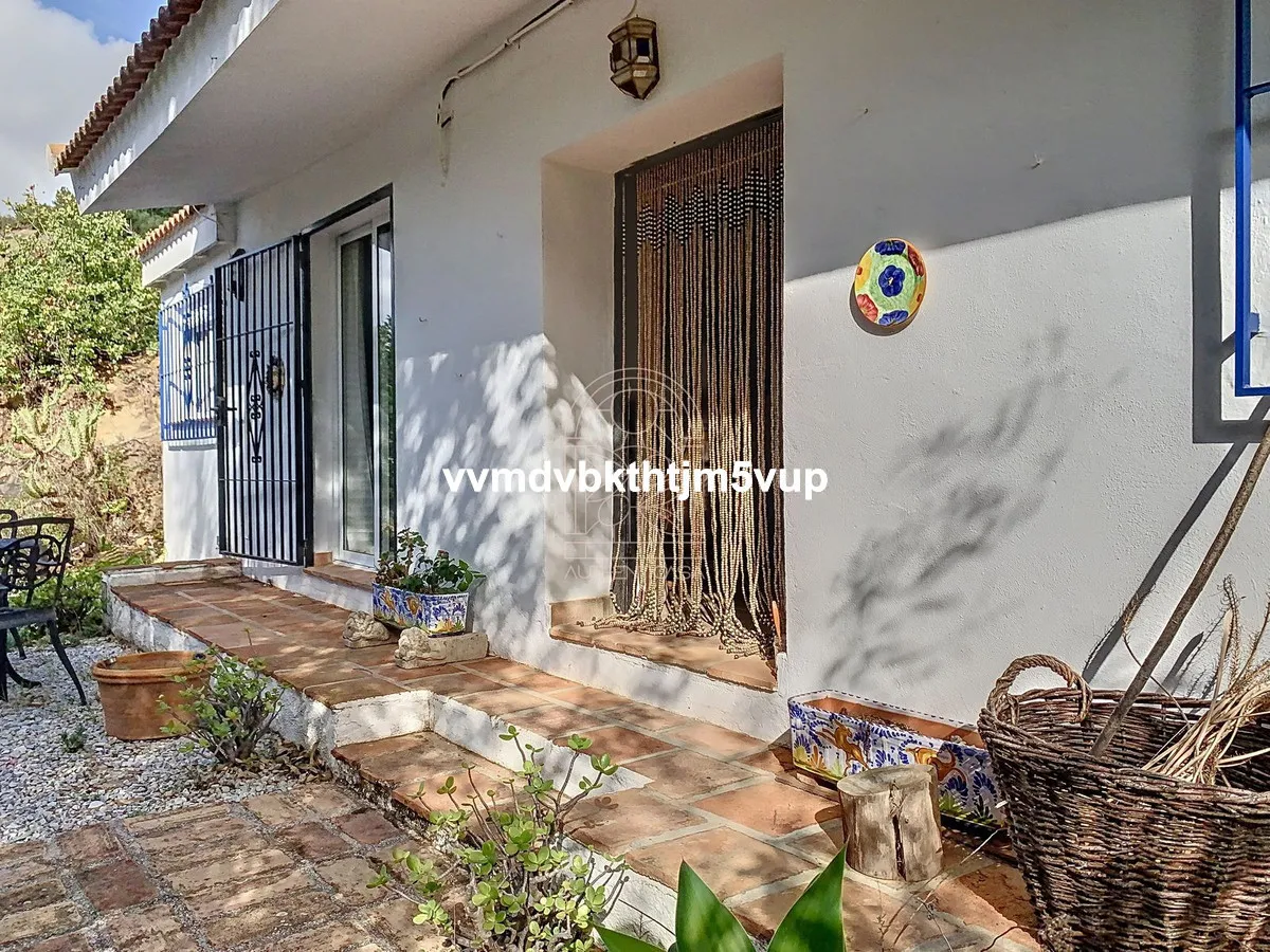 932c8849-dcef-4ebe-bfbd-01d1513f4066