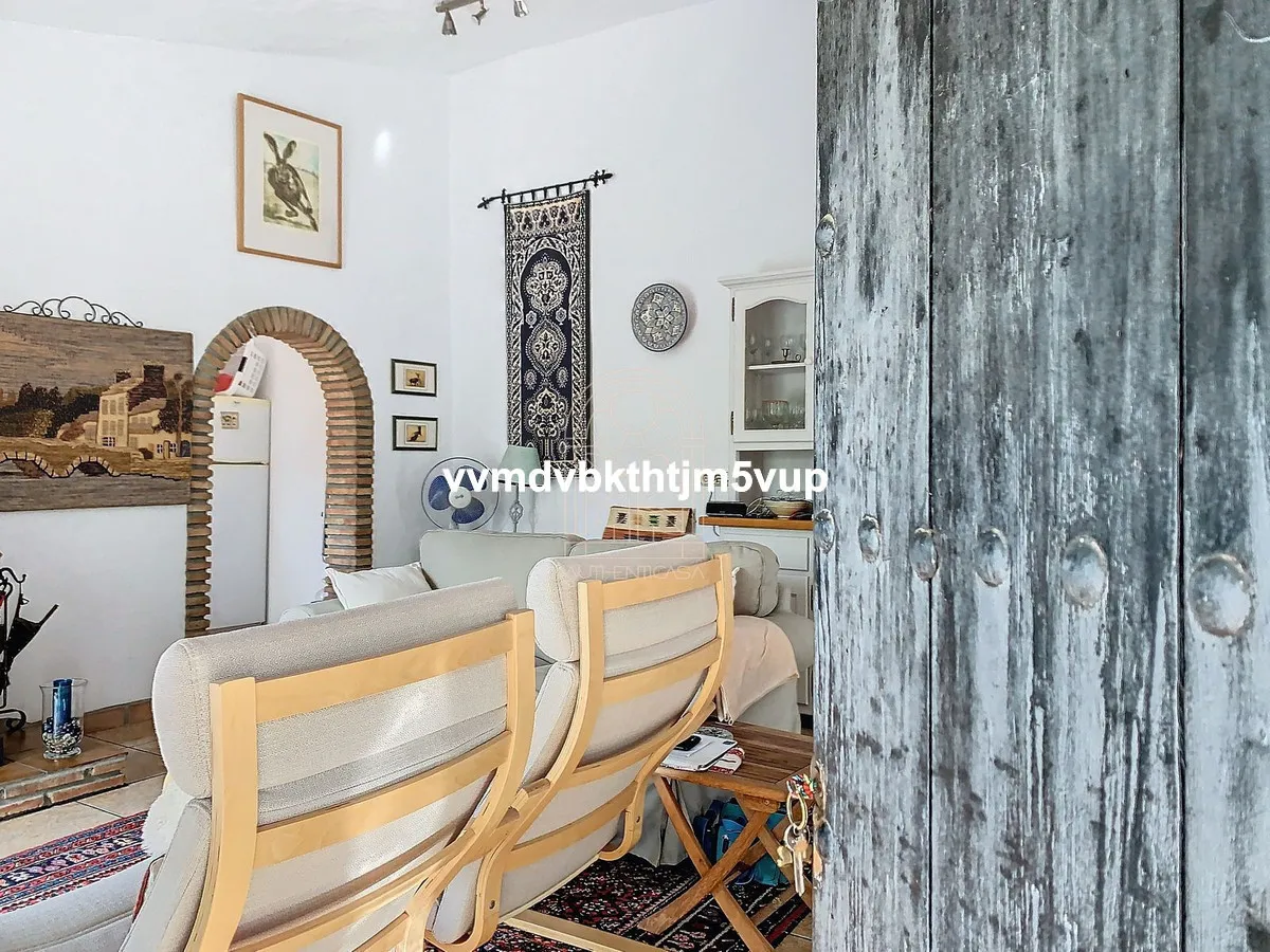 ea992fbe-8e2d-41c4-b7c3-5613fd84de67