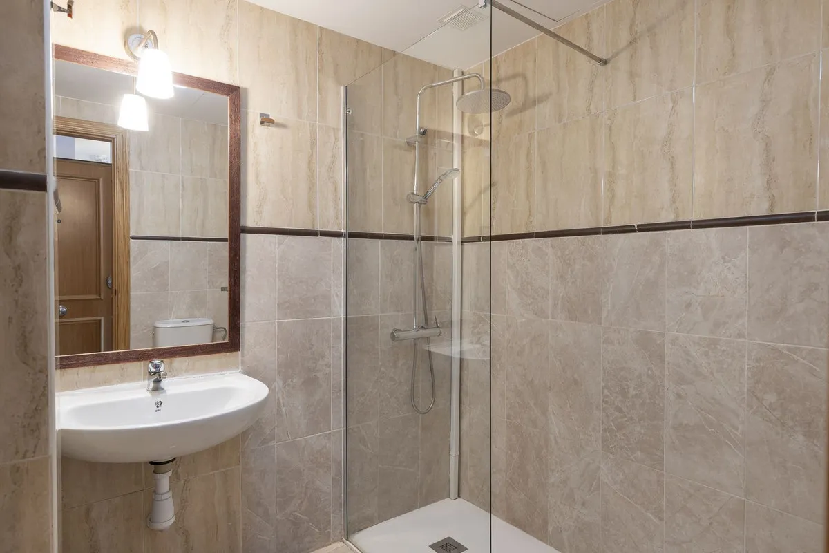 3c605aea-129c-4545-8287-059fffed873f