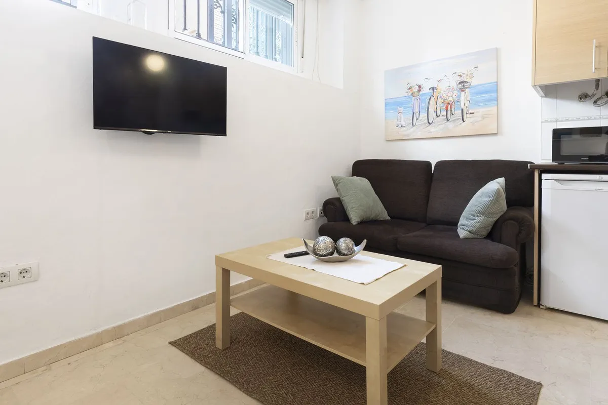 ba50025c-9c54-4b25-b7a1-14c4dc149817