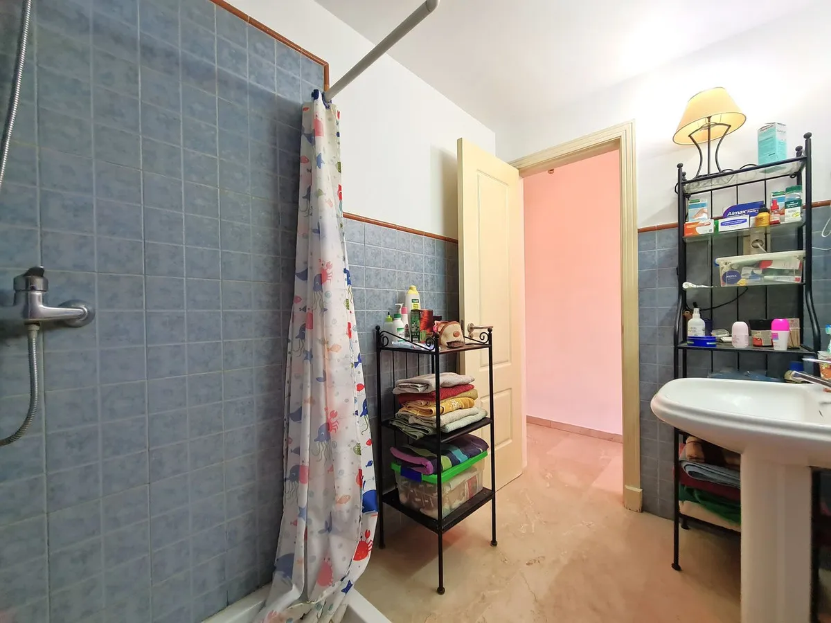 2badaee4-5e79-4360-a493-301b5f01219a