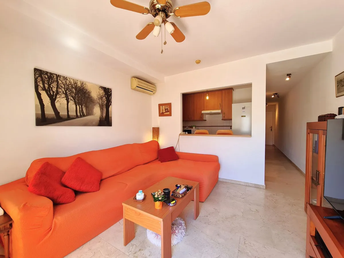 fa6ce2d2-0d4e-4e62-896c-57569b1828f2