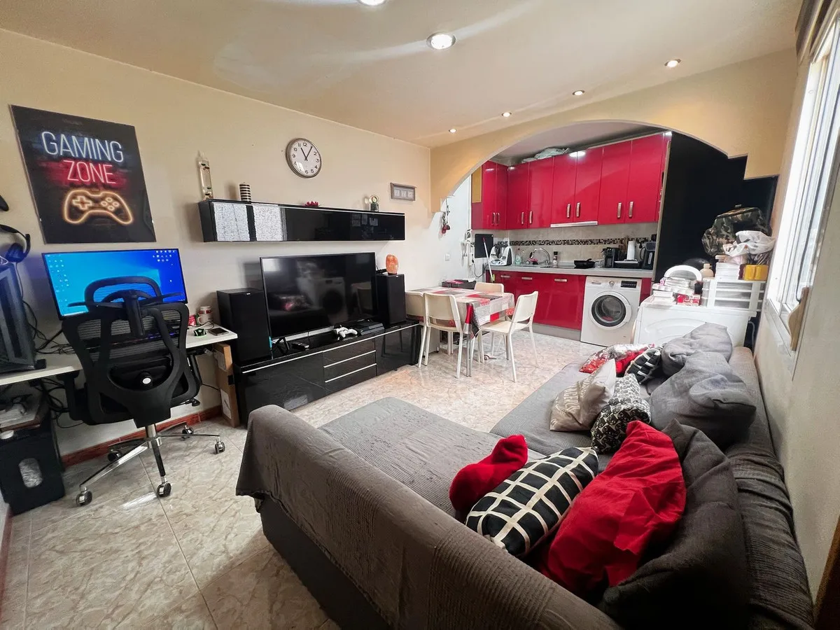 6dbcf7ae-14f3-4a60-9500-53000ae62088