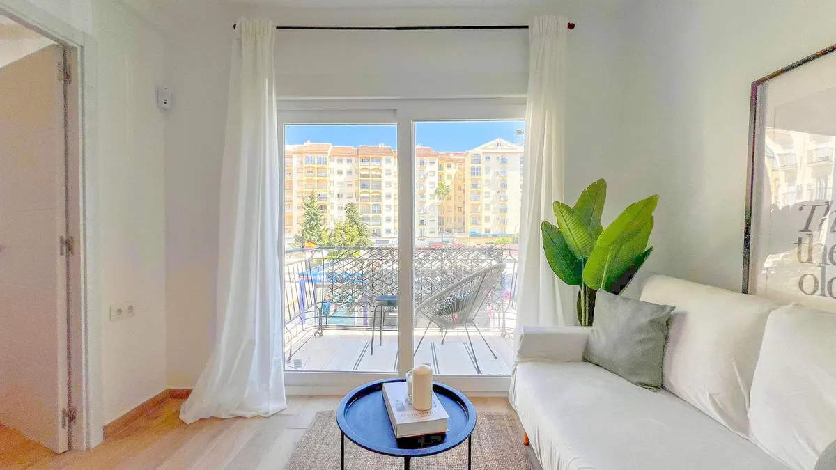 02d4a088-091c-4563-93cb-6fbe82f20585