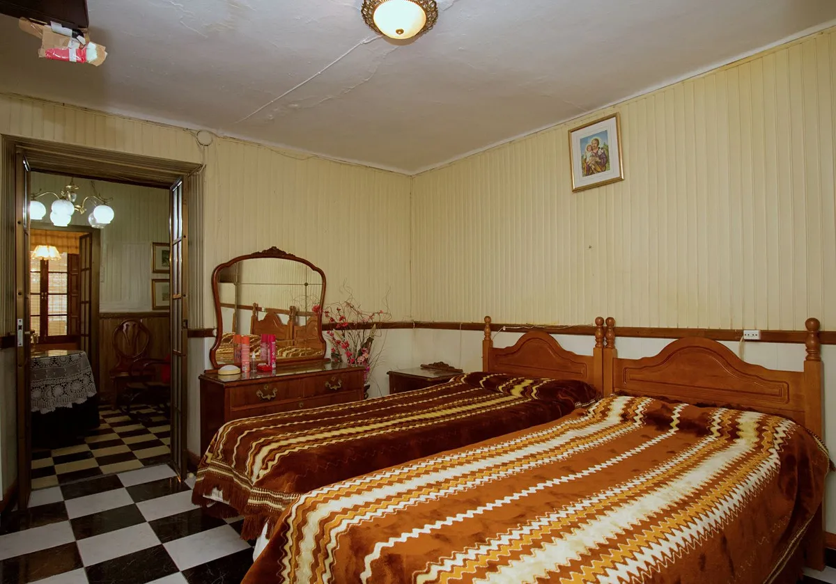 b5b54c89-8d21-4b63-8c27-38b2c6fb2a5b