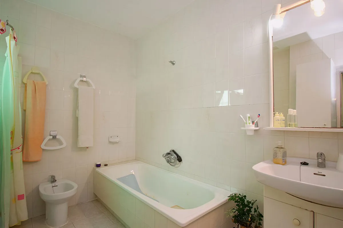 c71b85bd-b3c3-42da-93ca-1313b56b39db