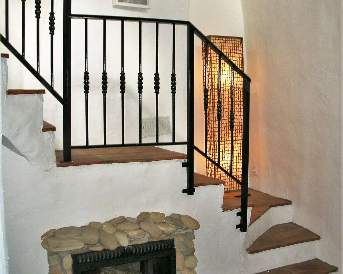 5c3f9520-c4a6-4384-9add-83ecc3d438a7