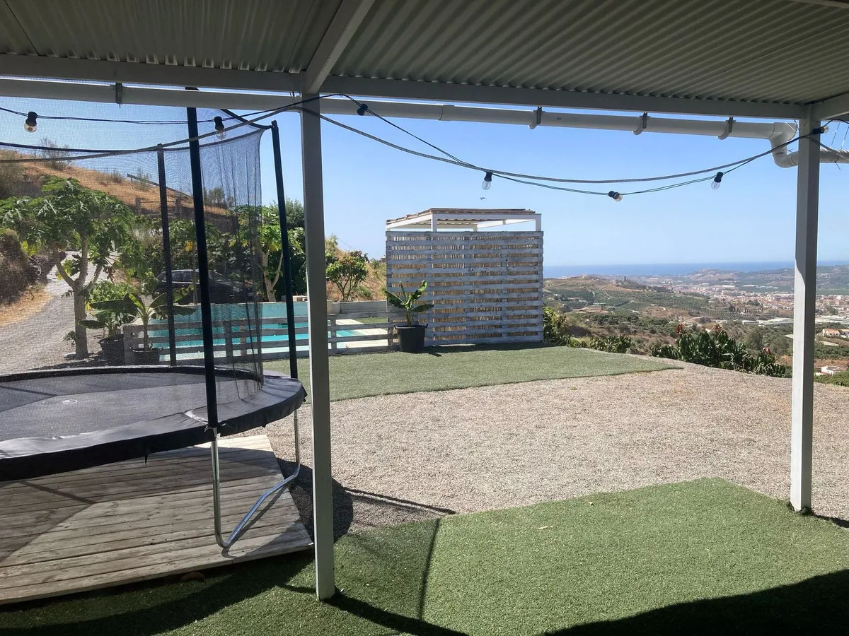 f5d01c46-ac7b-4318-b4ed-d344d6f42294