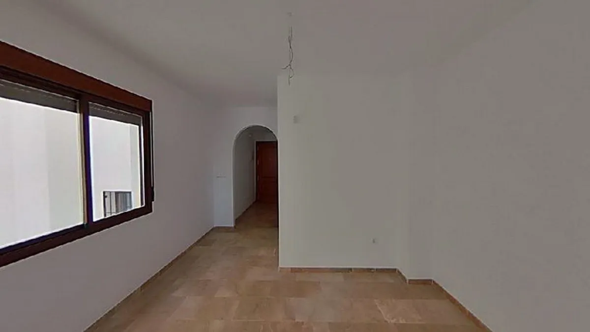 2df7247e-17a4-43a5-a2f2-cd34dc541fbd