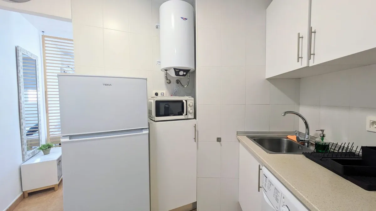 1f170440-8699-4c02-8539-b8e8c2af1fcc