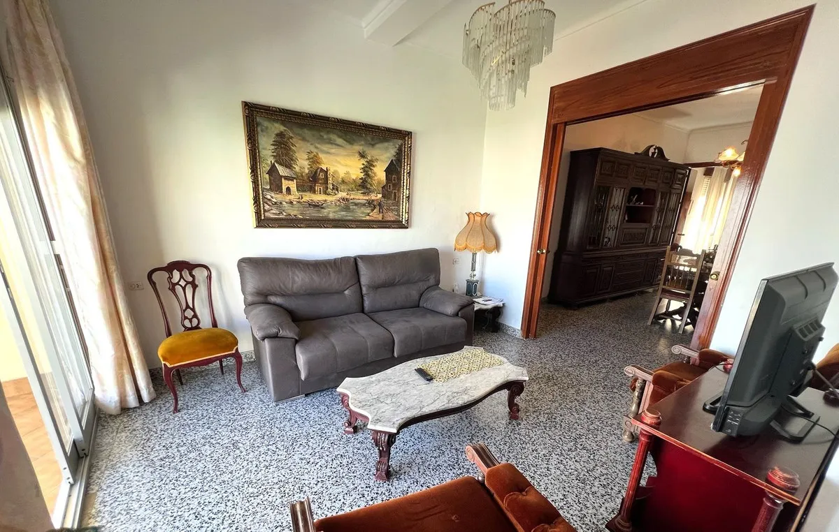 c692df87-d1de-4f7b-bd57-5eae09842a8d