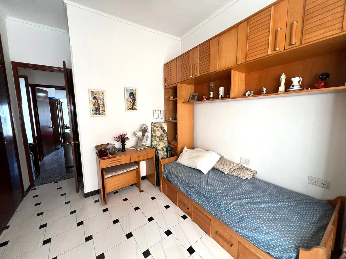 ff0fcf8f-71d8-4259-afb2-71522aef3b30