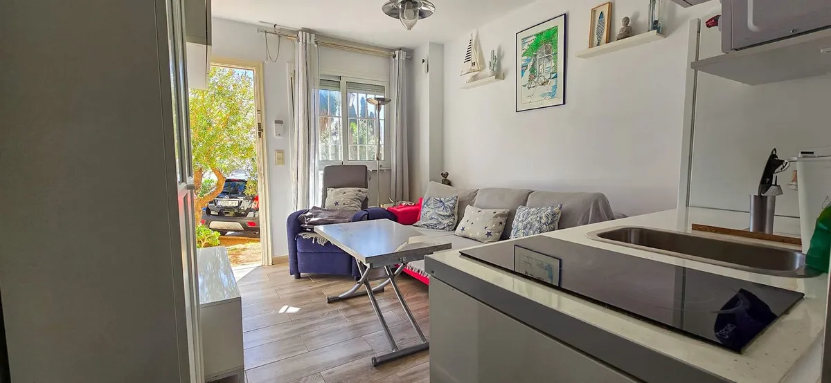 c38cfd46-0882-4b34-b98f-1f8af1f7c3e3