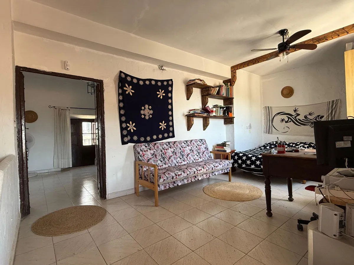 fdb28966-19d5-42bc-8cda-8d191928a89d